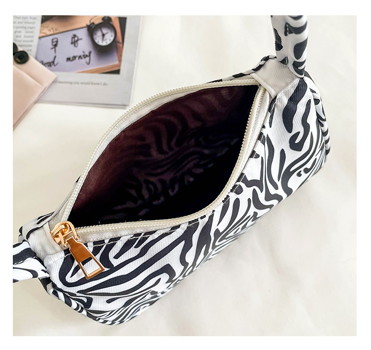 O1CN01brb9fg1JcUBO7RqSt_21213837431049-0-cib.jpg 11