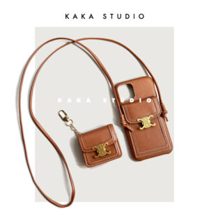 Retro brown suitable for iphone14ProMax Apple 13 mobile phone case Messenger card can be carried with a lanyard to prevent falling