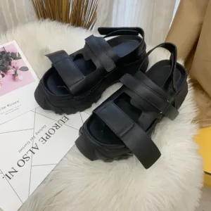 Internet celebrity same style 2024 summer new European and American thick-soled open-toe sponge cake Velcro Roman beach casual sandals for women
