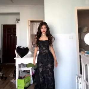 Fat MM extra large size 300 pounds French royal sister style black lace suspender dress women's backless waist long skirt 2